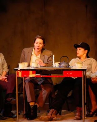 Can Can's Carnival of Curiosities